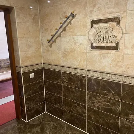 райшток Lodge *